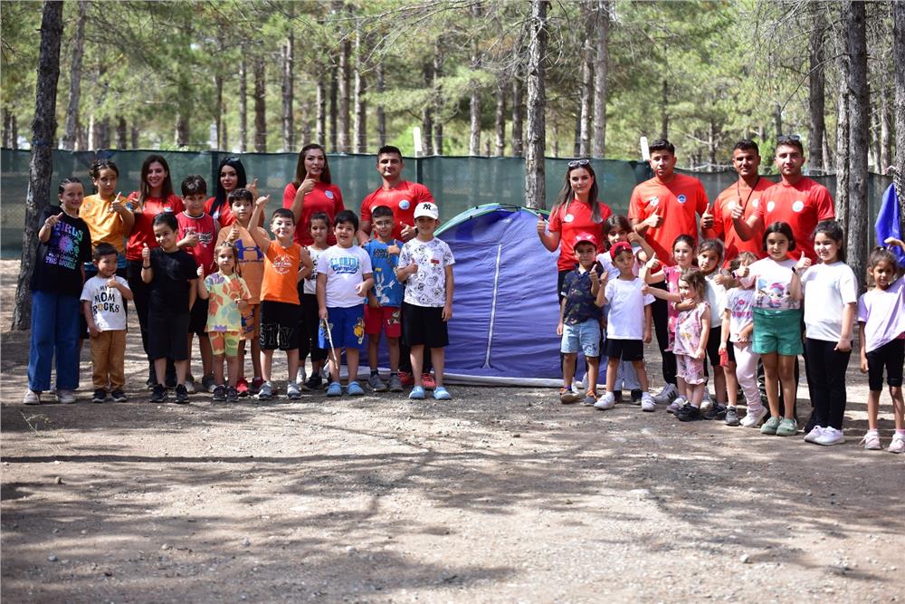 Büyükşehir'in Doğa Kampı, çocukların vazgeçilmezi oluyor