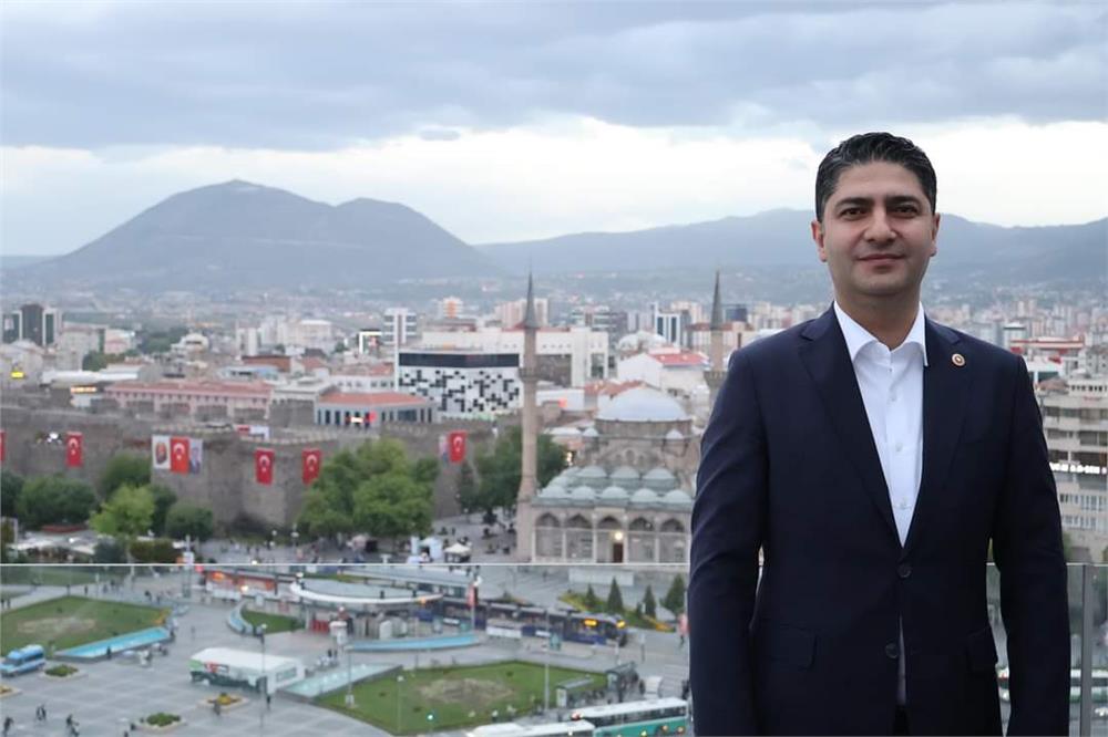 MHP’li Özdemir Kayseri için 8 önerge daha verdi