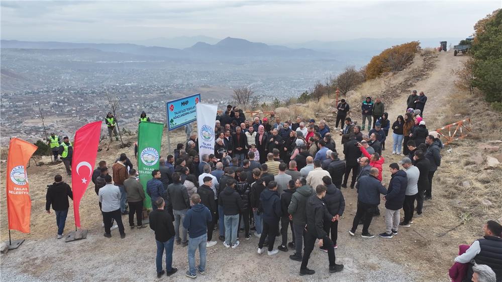 MHP'liler, Talas'ta fidan dikti