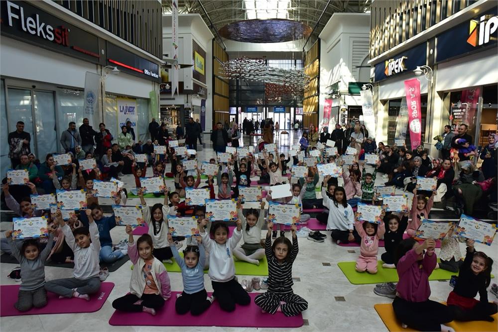 SPOR A.Ş'nin etkinlikleri ile minikler sporu eğlenerek yapıyor