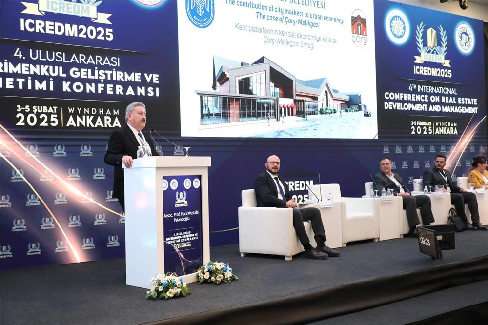 Palancıoğlu, Ankara'daki konferansta Melikgazi'yi anlattı